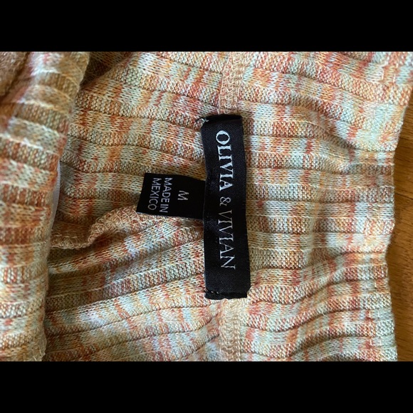 Olivia & Vivian Cardigan & Shorts Set Size Medium - Picture 7 of 9